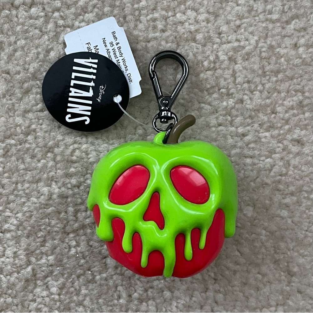 Bath & Body Works Disney Villains Poison Apple Glow-In-The-Dark PocketBac Holder - Picture 13 of 16